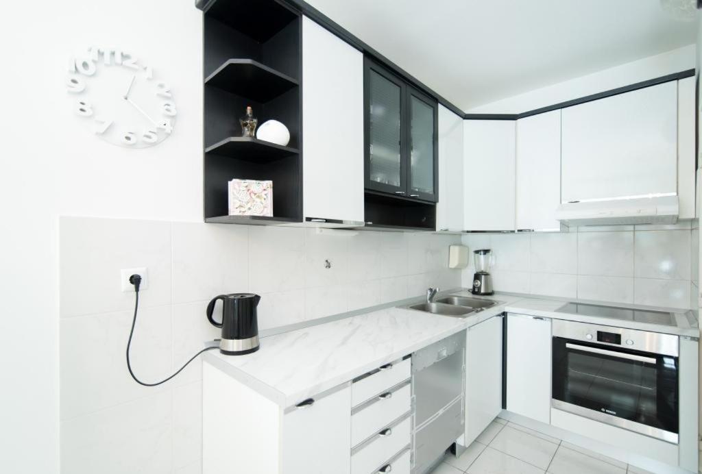 Apartment Anteo Split Exterior photo