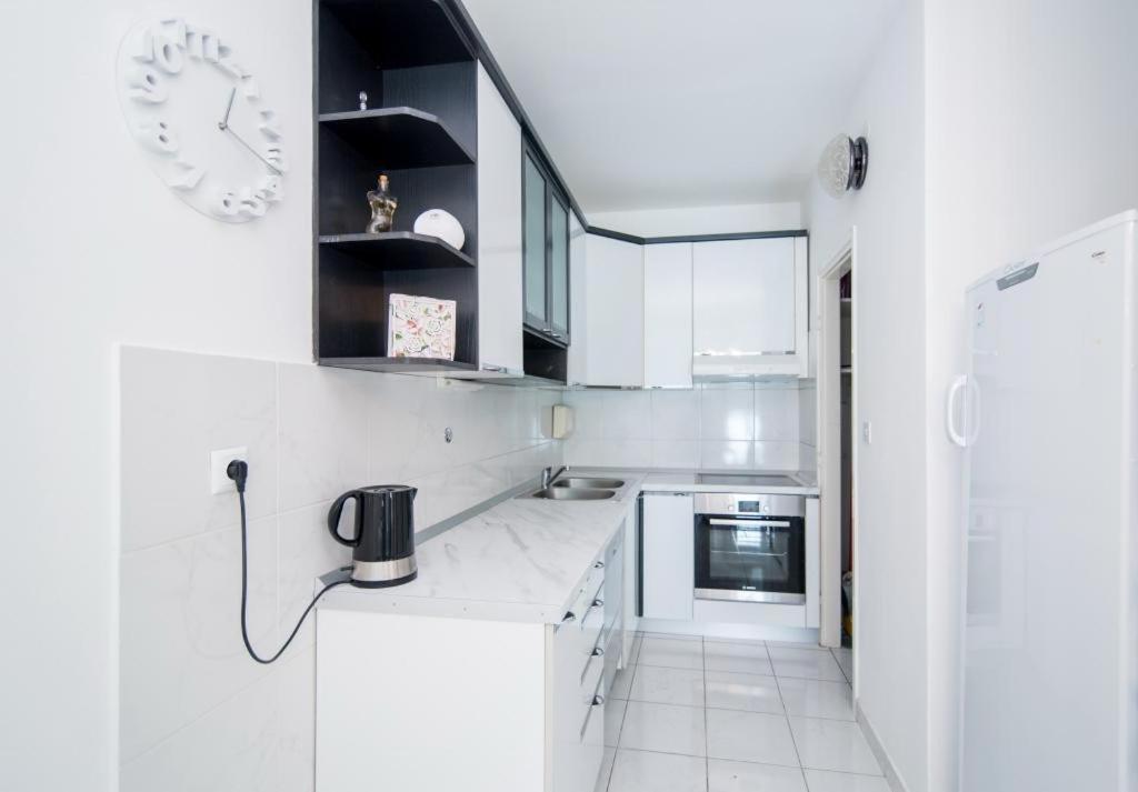 Apartment Anteo Split Exterior photo